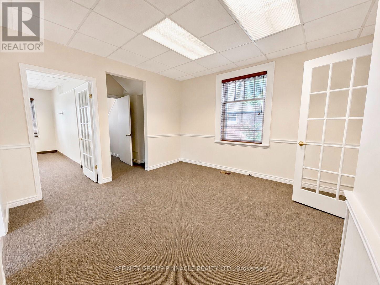 221 Kent Street W, Kawartha Lakes (Lindsay), Ontario  K9V 2Z1 - Photo 17 - X13699648