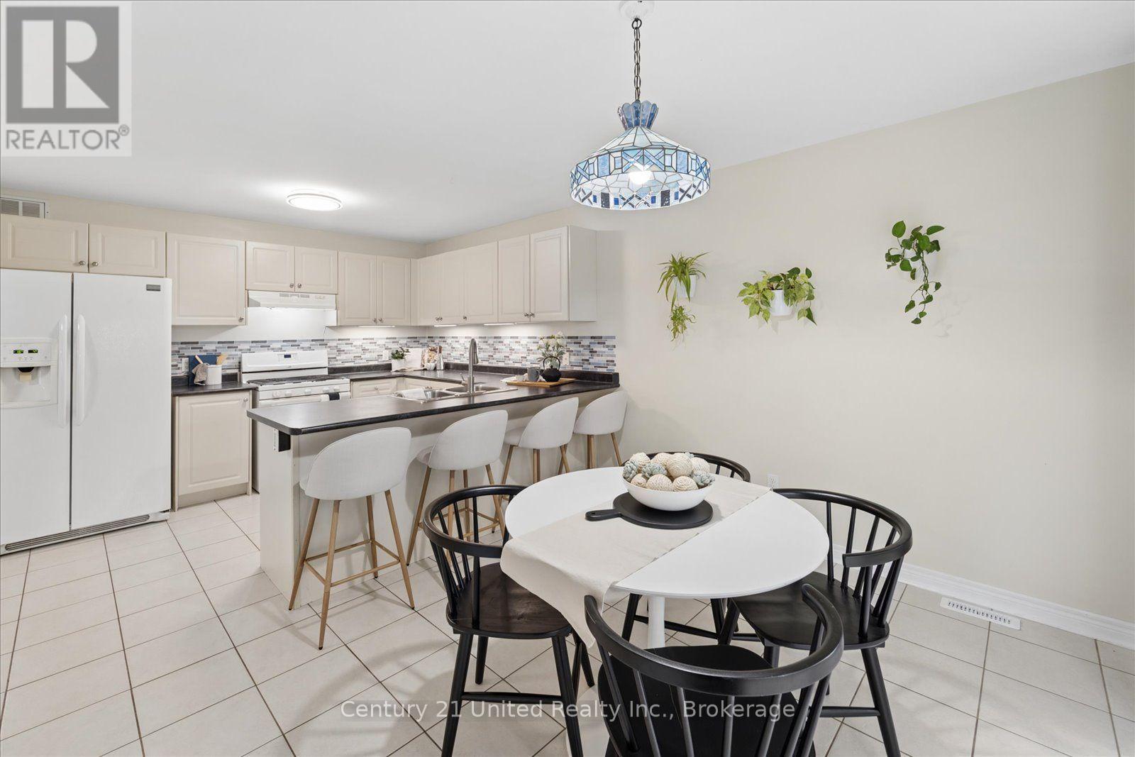 262 Bowen Drive, Peterborough (Northcrest Ward 5), Ontario  K9H 0B8 - Photo 17 - X13699652