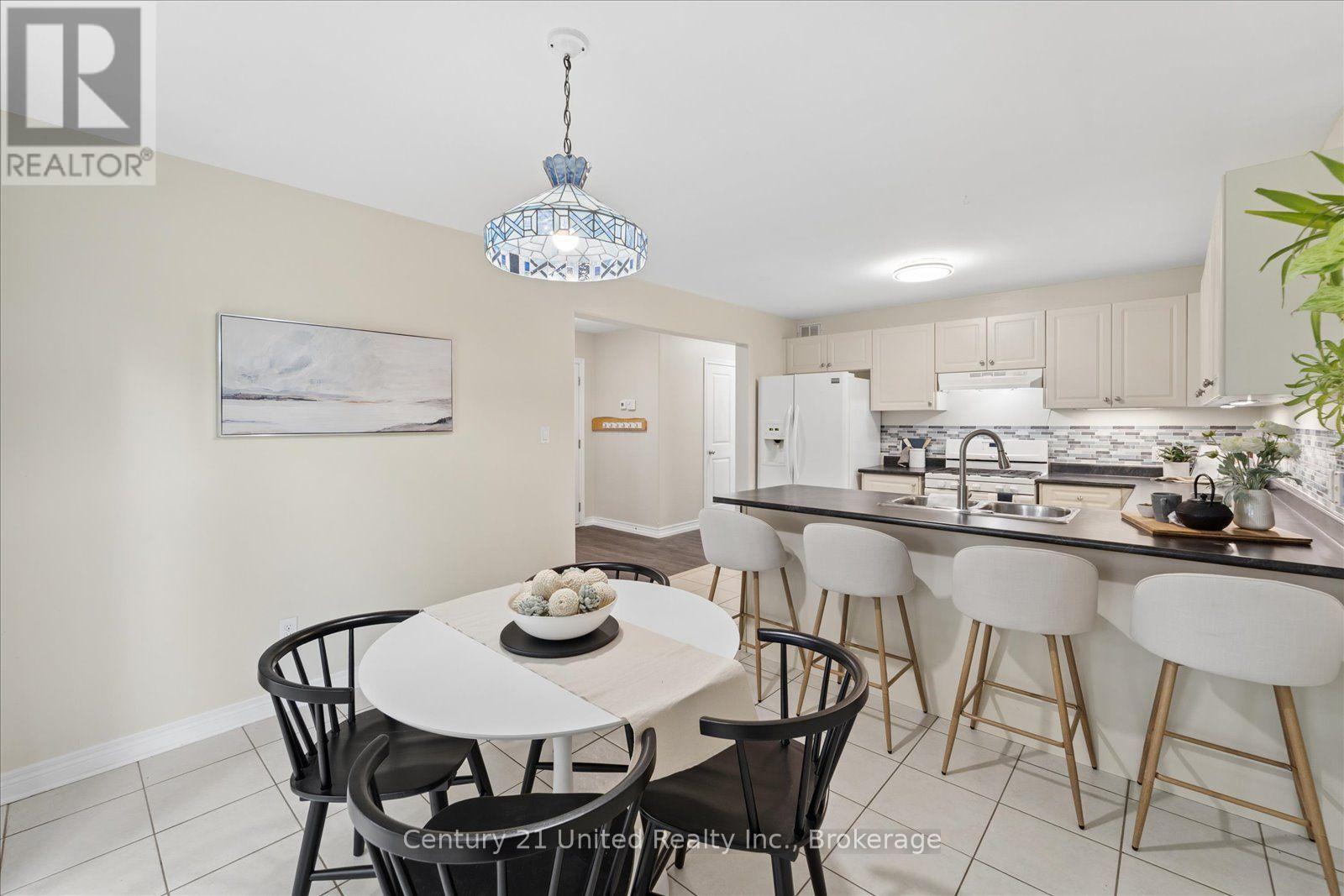 262 Bowen Drive, Peterborough (Northcrest Ward 5), Ontario  K9H 0B8 - Photo 18 - X13699652