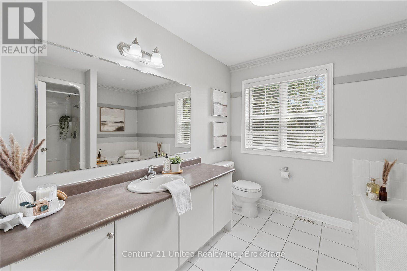 262 Bowen Drive, Peterborough (Northcrest Ward 5), Ontario  K9H 0B8 - Photo 24 - X13699652