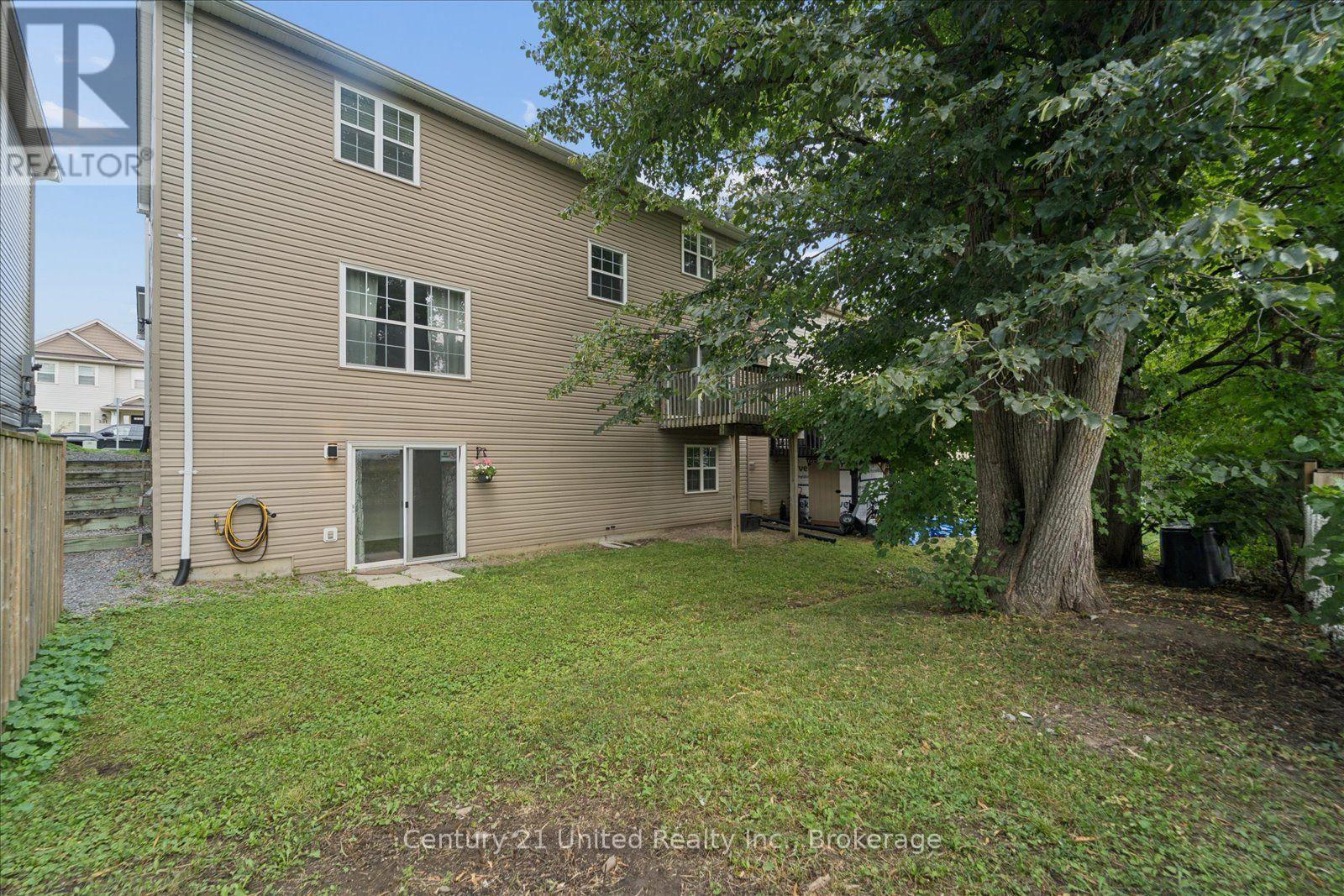 262 Bowen Drive, Peterborough (Northcrest Ward 5), Ontario  K9H 0B8 - Photo 49 - X13699652