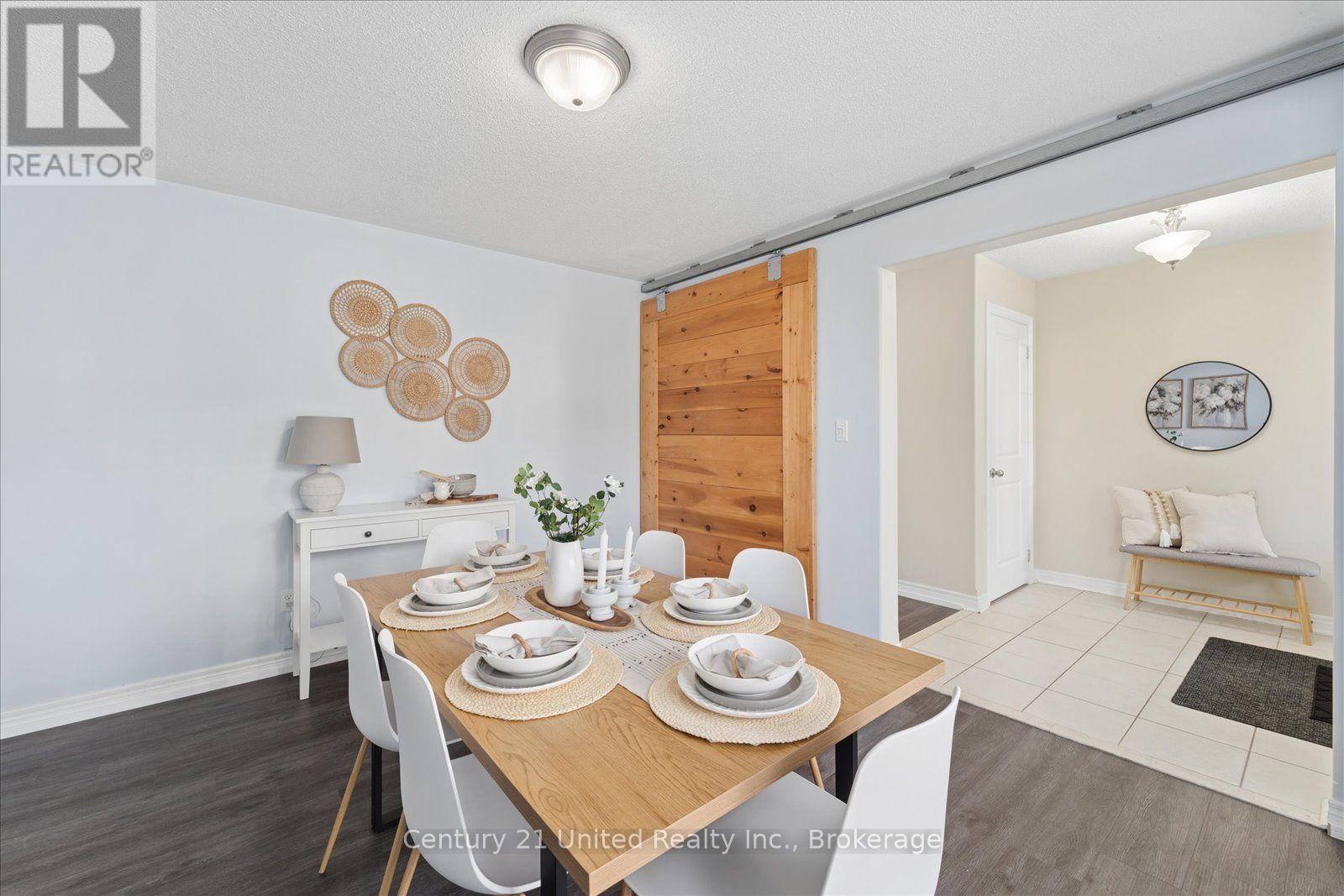 262 Bowen Drive, Peterborough (Northcrest Ward 5), Ontario  K9H 0B8 - Photo 5 - X13699652