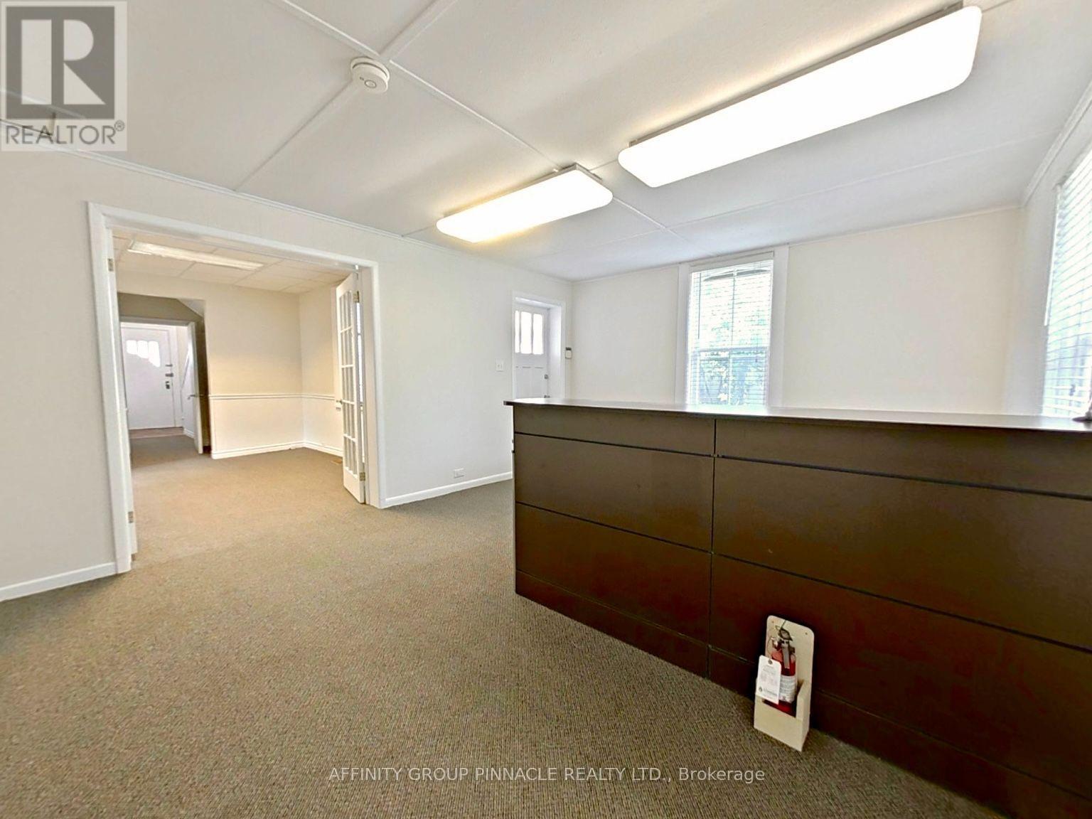 221 Kent Street W, Kawartha Lakes (Lindsay), Ontario  K9V 2Z1 - Photo 11 - X13699668