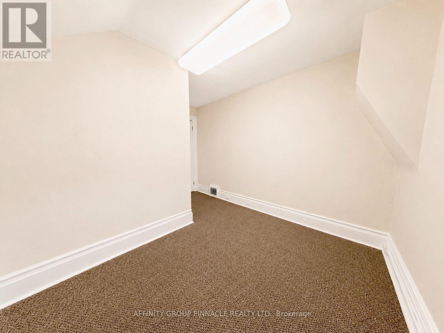221 Kent Street W, Kawartha Lakes (Lindsay), Ontario  K9V 2Z1 - Photo 29 - X13699668