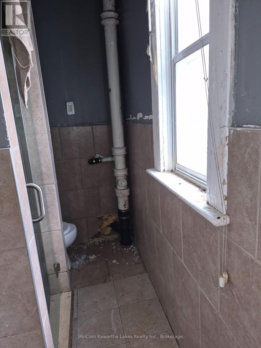 467 Albert Street, Peterborough (Town Ward 3), Ontario  K9J 4N6 - Photo 13 - X13700212