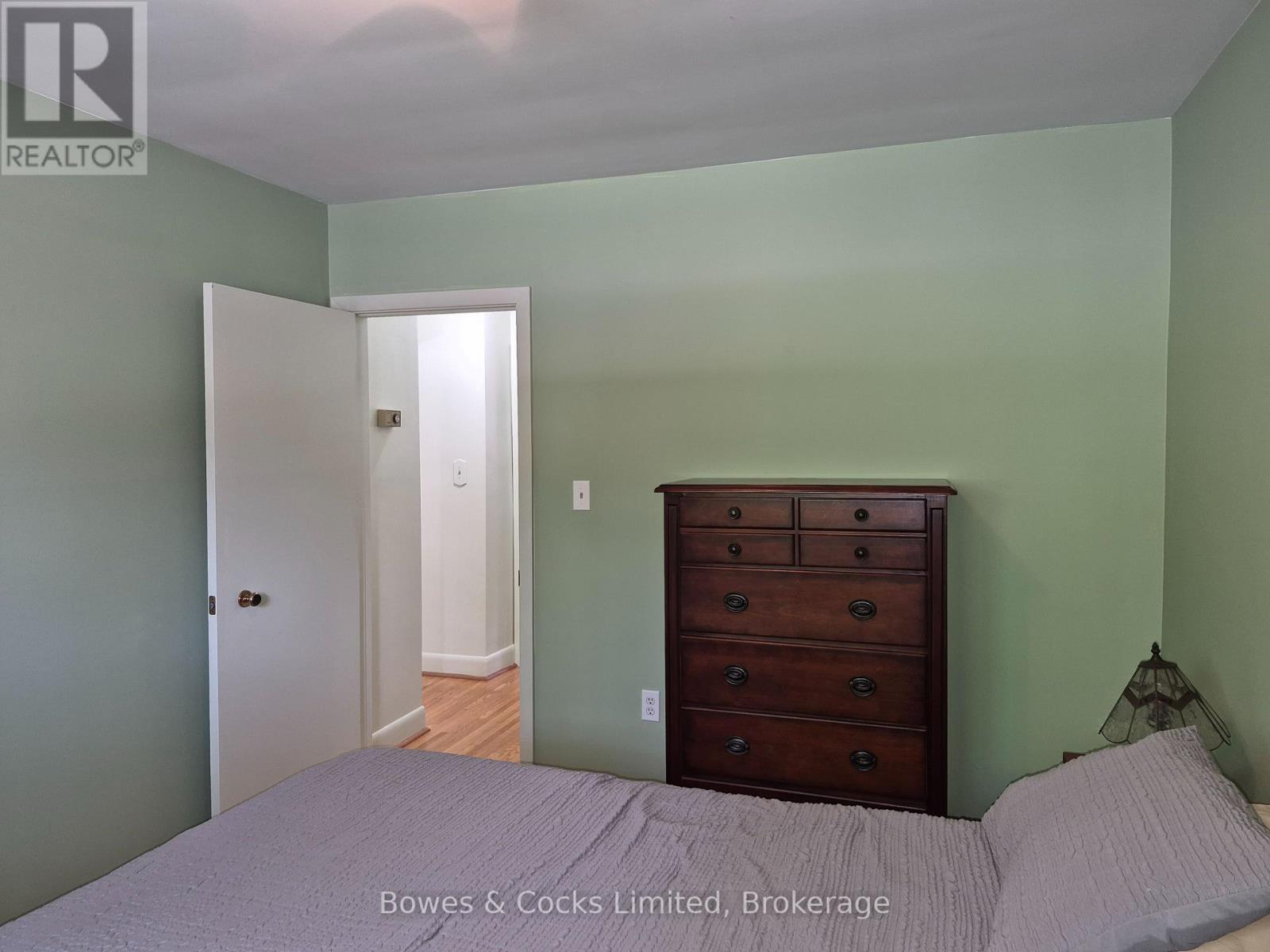 101 Russell Street, Kawartha Lakes (Lindsay), Ontario  K9V 2X5 - Photo 12 - X13700356