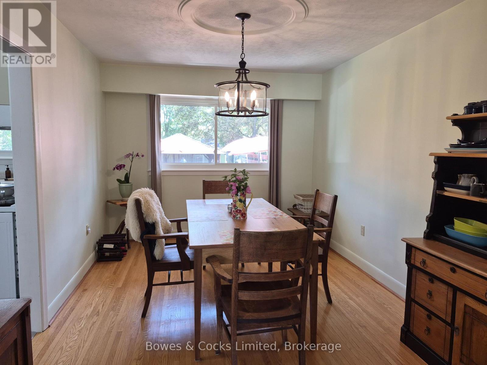 101 Russell Street, Kawartha Lakes (Lindsay), Ontario  K9V 2X5 - Photo 5 - X13700356