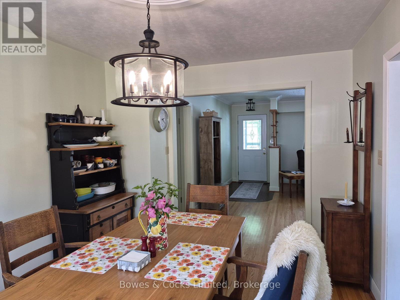 101 Russell Street, Kawartha Lakes (Lindsay), Ontario  K9V 2X5 - Photo 6 - X13700356