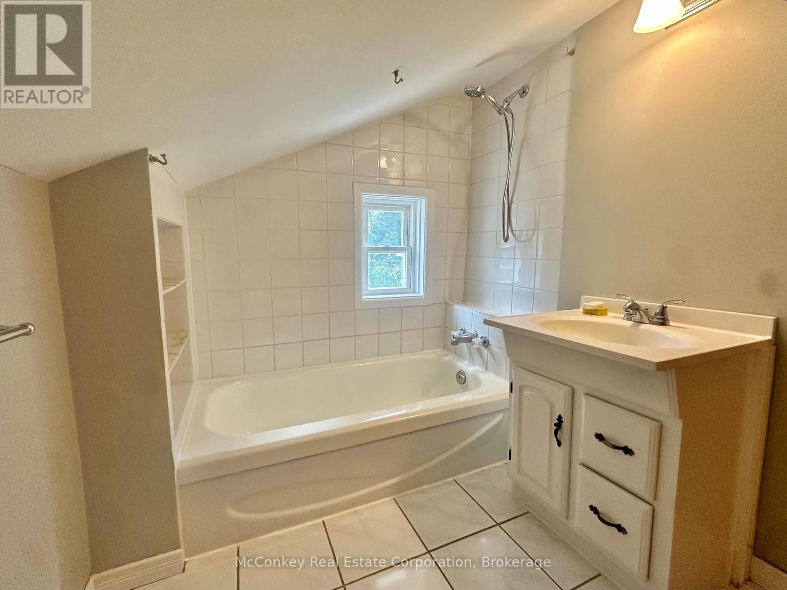 175 Douro Street, Peterborough (Ashburnham Ward 4), Ontario  K9H 1H7 - Photo 18 - X13700602