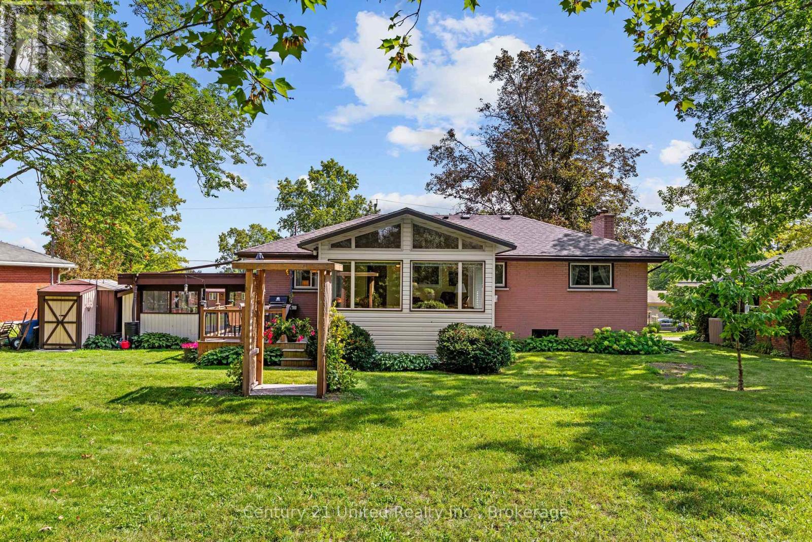 122 Earlwood Drive, Peterborough (Monaghan Ward 2), Ontario  K9J 6B6 - Photo 5 - X13700786