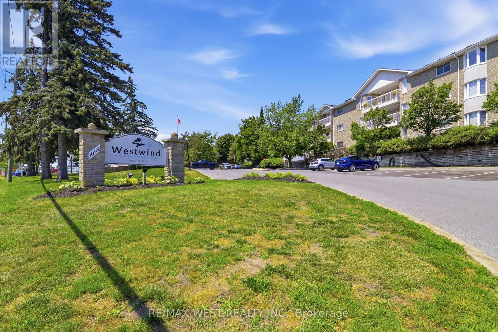 205c - 1099 Clonsilla Avenue, Peterborough (Otonabee Ward 1), Ontario  K9J 8L8 - Photo 2 - X13701092