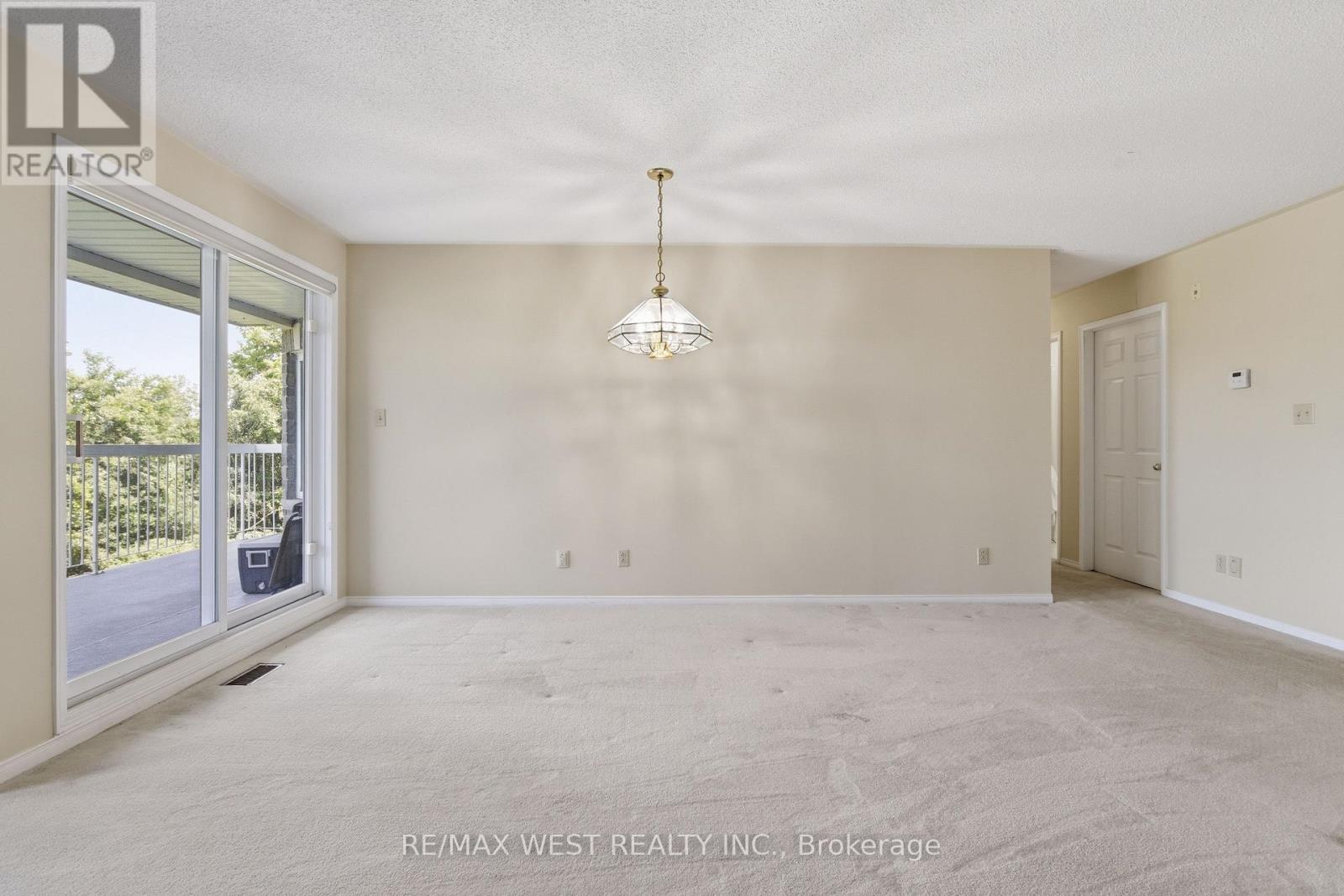 205c - 1099 Clonsilla Avenue, Peterborough (Otonabee Ward 1), Ontario  K9J 8L8 - Photo 9 - X13701092