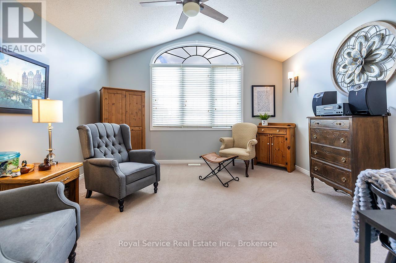 62 Rafton Street, Clarington (Newcastle), Ontario  L1B 1P7 - Photo 34 - E13701780