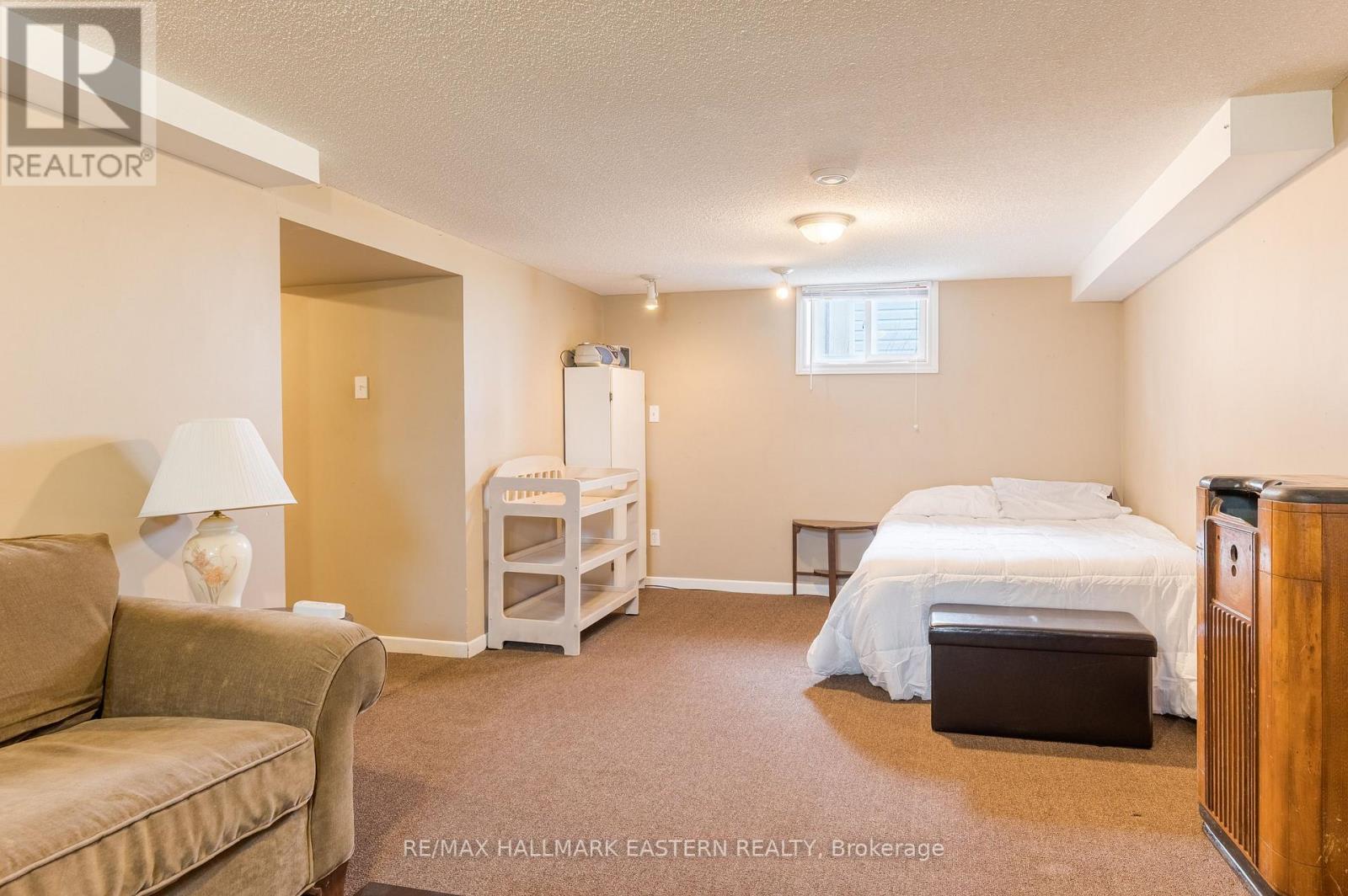 767 Duffus Street, Peterborough (Otonabee Ward 1), Ontario  K9J 4K3 - Photo 25 - X13702206