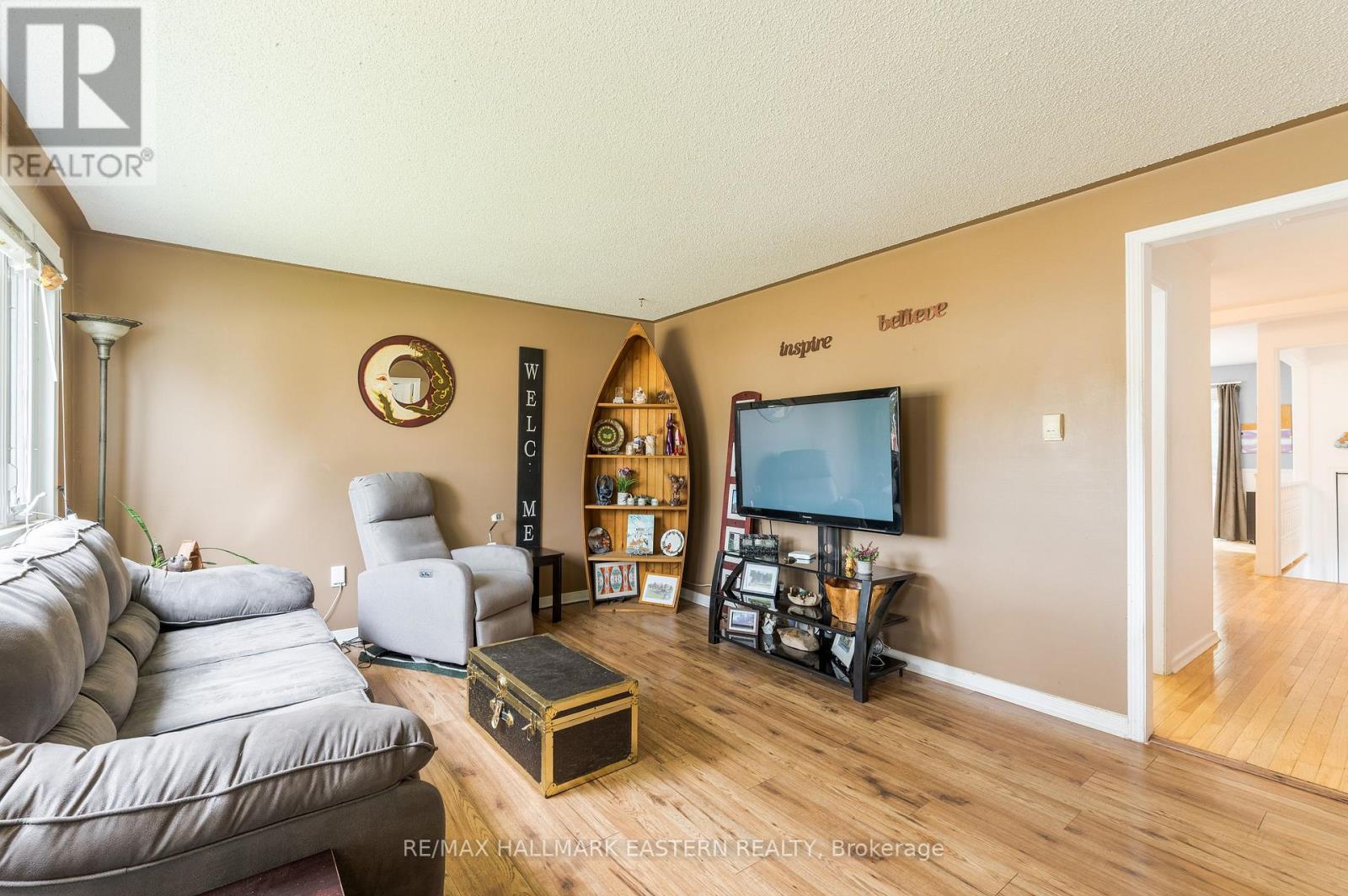 767 Duffus Street, Peterborough (Otonabee Ward 1), Ontario  K9J 4K3 - Photo 3 - X13702206