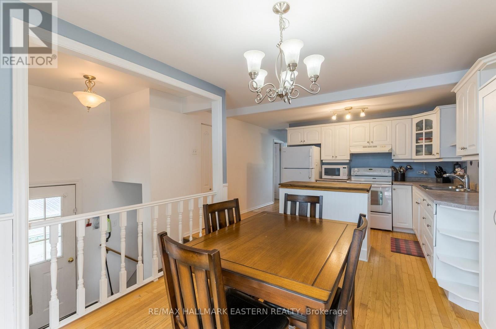 767 Duffus Street, Peterborough (Otonabee Ward 1), Ontario  K9J 4K3 - Photo 6 - X13702206