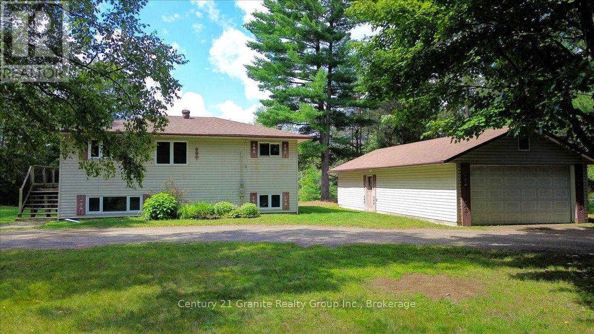 32 Firehall Lane, Hastings Highlands (Herschel Ward), Ontario  K0L 1C0 - Photo 2 - X13702404
