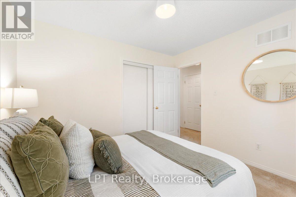5 Niagara Trail, Clarington (Bowmanville), Ontario  L1B 1A2 - Photo 27 - E13702478