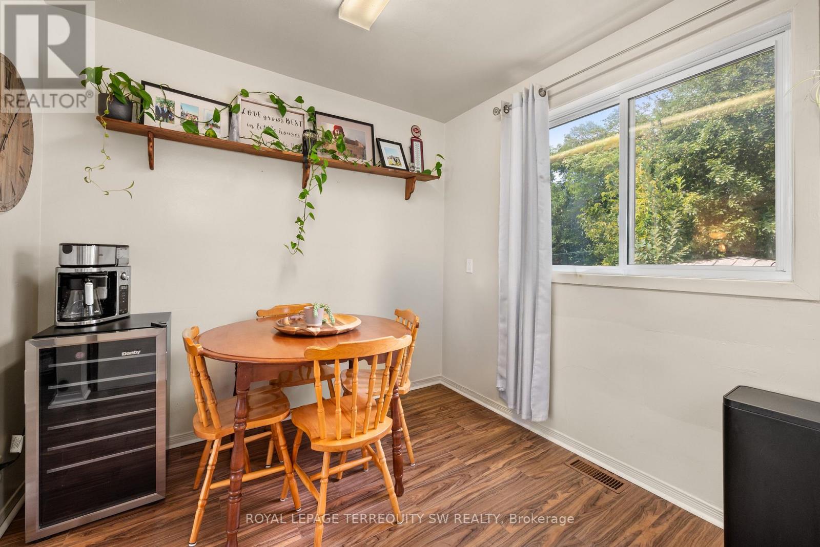 46 Northlin Park Road, Kawartha Lakes (Lindsay), Ontario  K9V 4P4 - Photo 6 - X13703466
