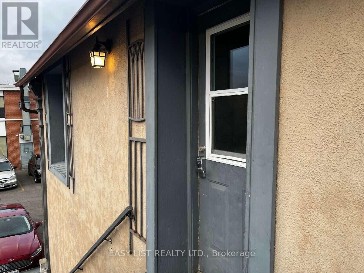 10 York Street N, Kawartha Lakes (Lindsay), Ontario  K9V 3Z6 - Photo 3 - X13703748