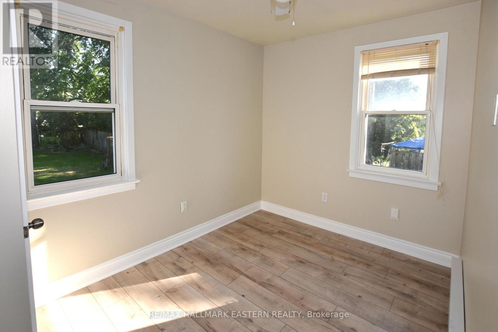 289 Bennet Street, Peterborough (Northcrest Ward 5), Ontario  K9H 5B8 - Photo 15 - X13703830