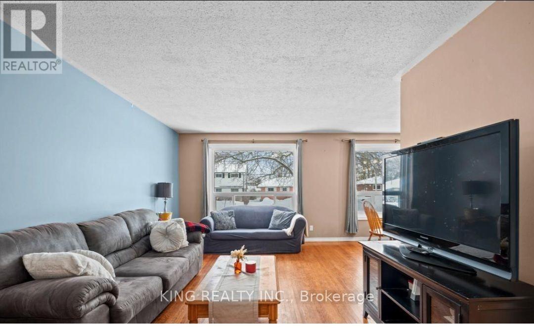 255 Woodward Avenue, Selwyn, Ontario  K9L 1K1 - Photo 2 - X13704032