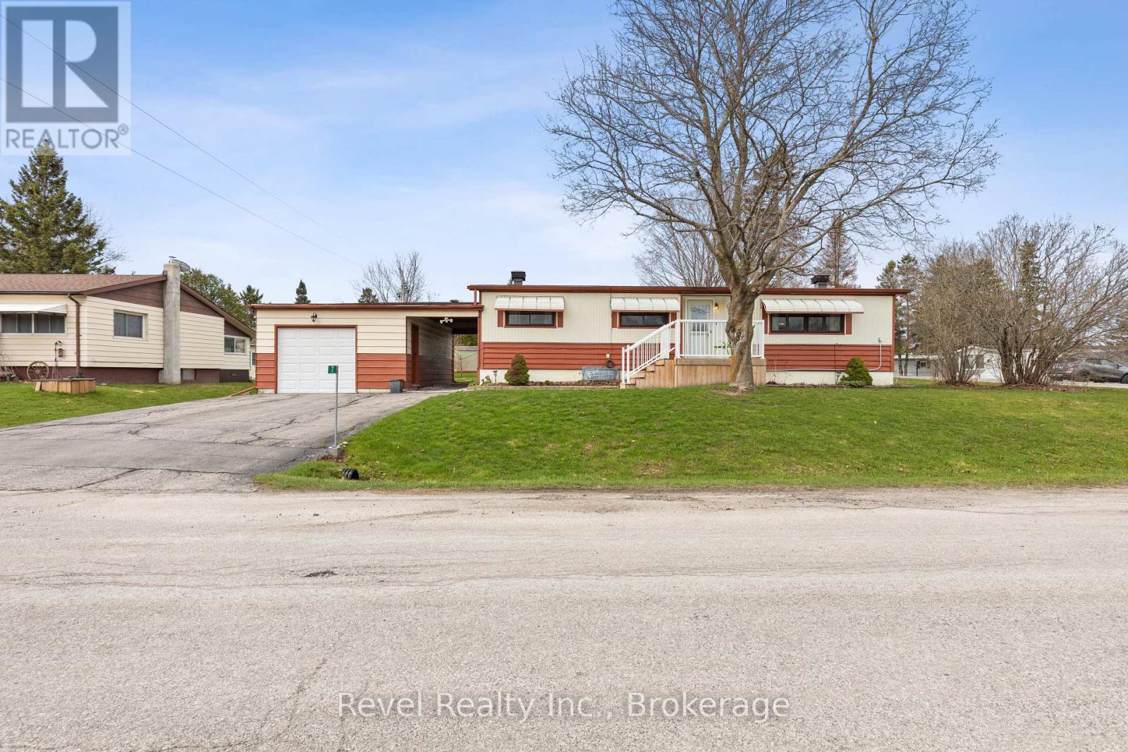 7 Macal Drive, Kawartha Lakes (Fenelon), Ontario  K9V 0H5 - Photo 3 - X13704398