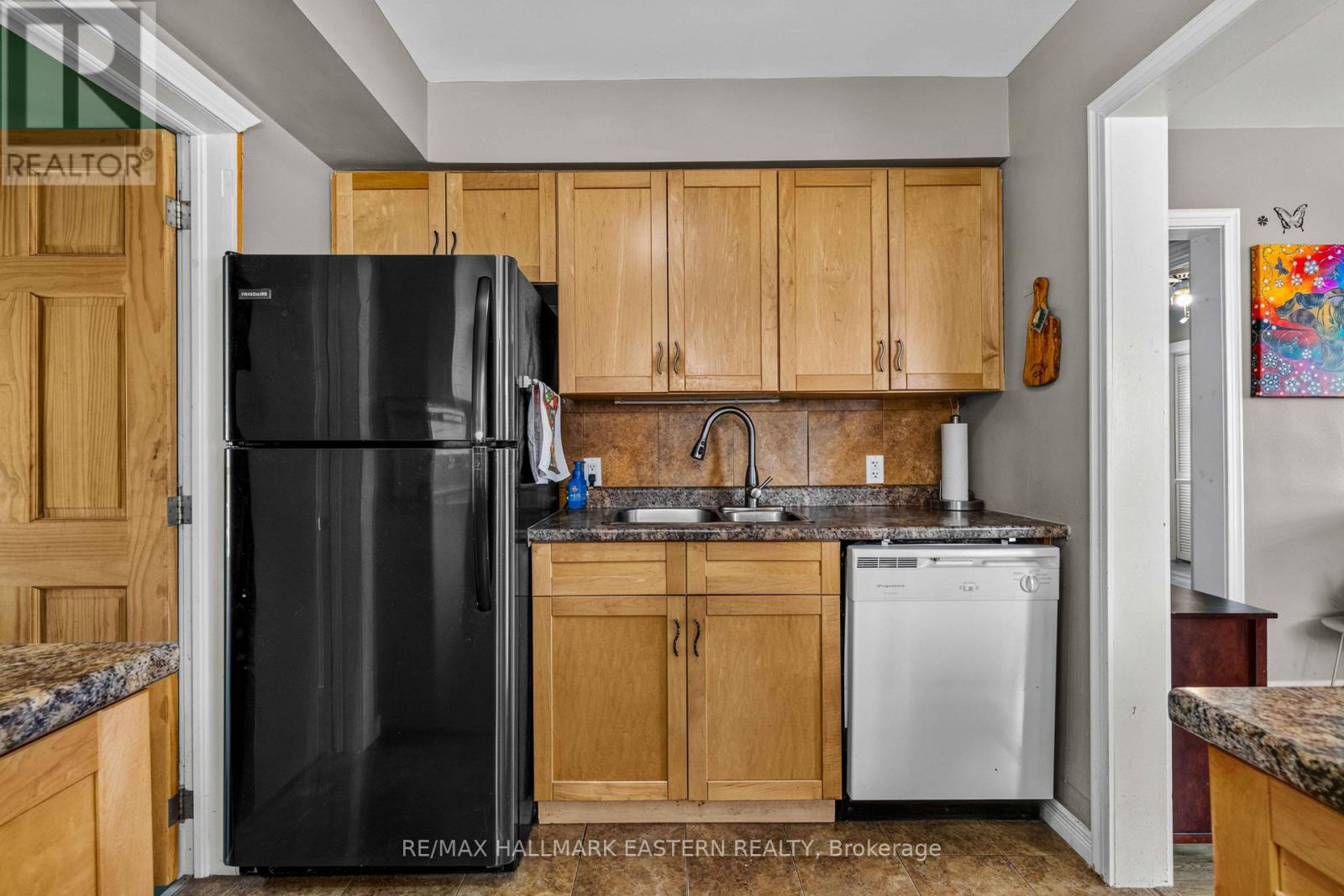 420 Edison Avenue, Peterborough (Otonabee Ward 1), Ontario  K9J 4G3 - Photo 13 - X13705090