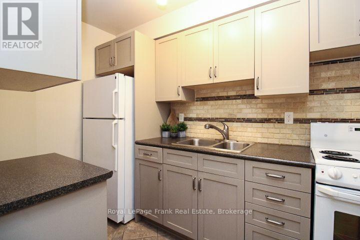 216 - 921 Armour Road, Peterborough (Ashburnham Ward 4), Ontario  K9H 7K5 - Photo 2 - X13705418