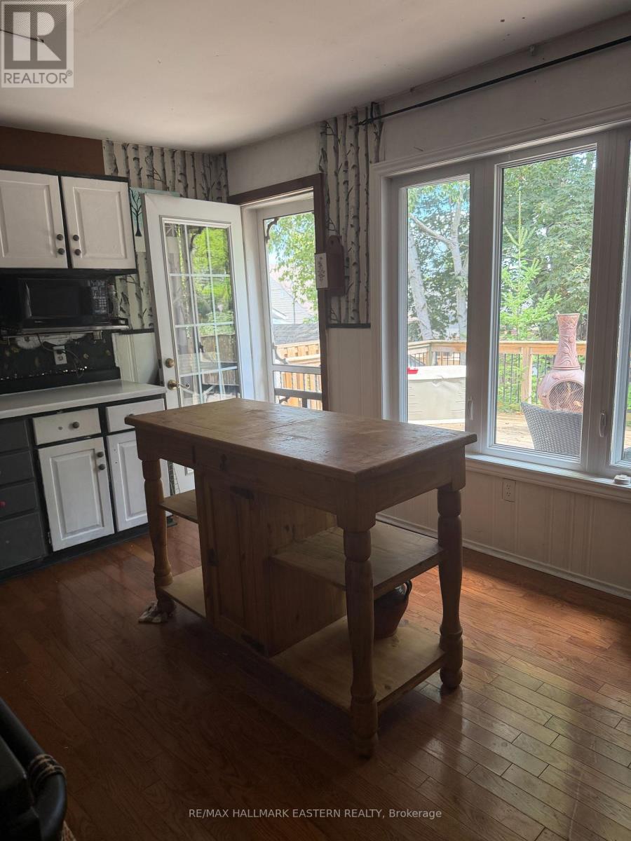 413 Bellevue Street, Peterborough (Northcrest Ward 5), Ontario  K9H 5G5 - Photo 11 - X13705694