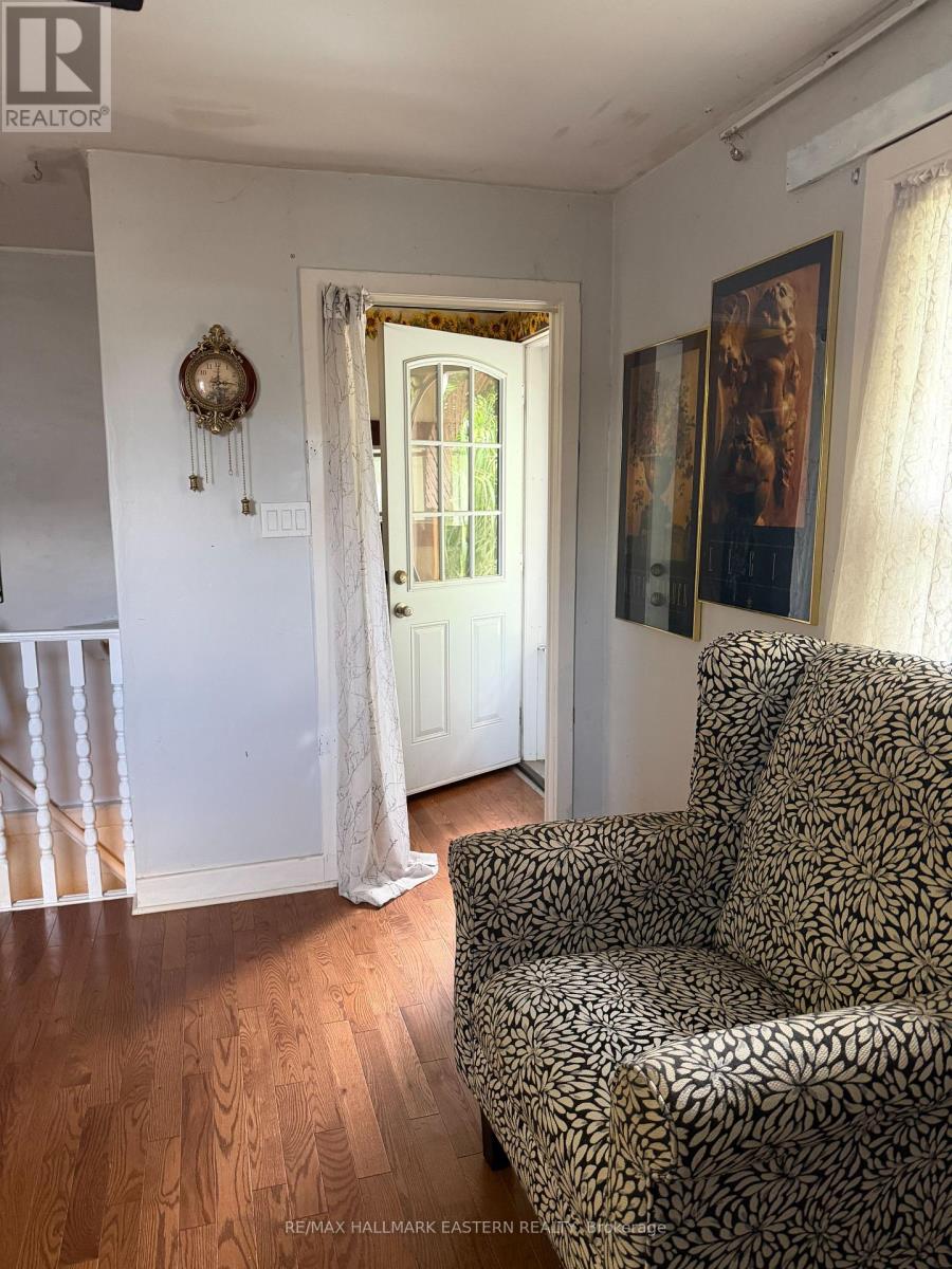 413 Bellevue Street, Peterborough (Northcrest Ward 5), Ontario  K9H 5G5 - Photo 4 - X13705694