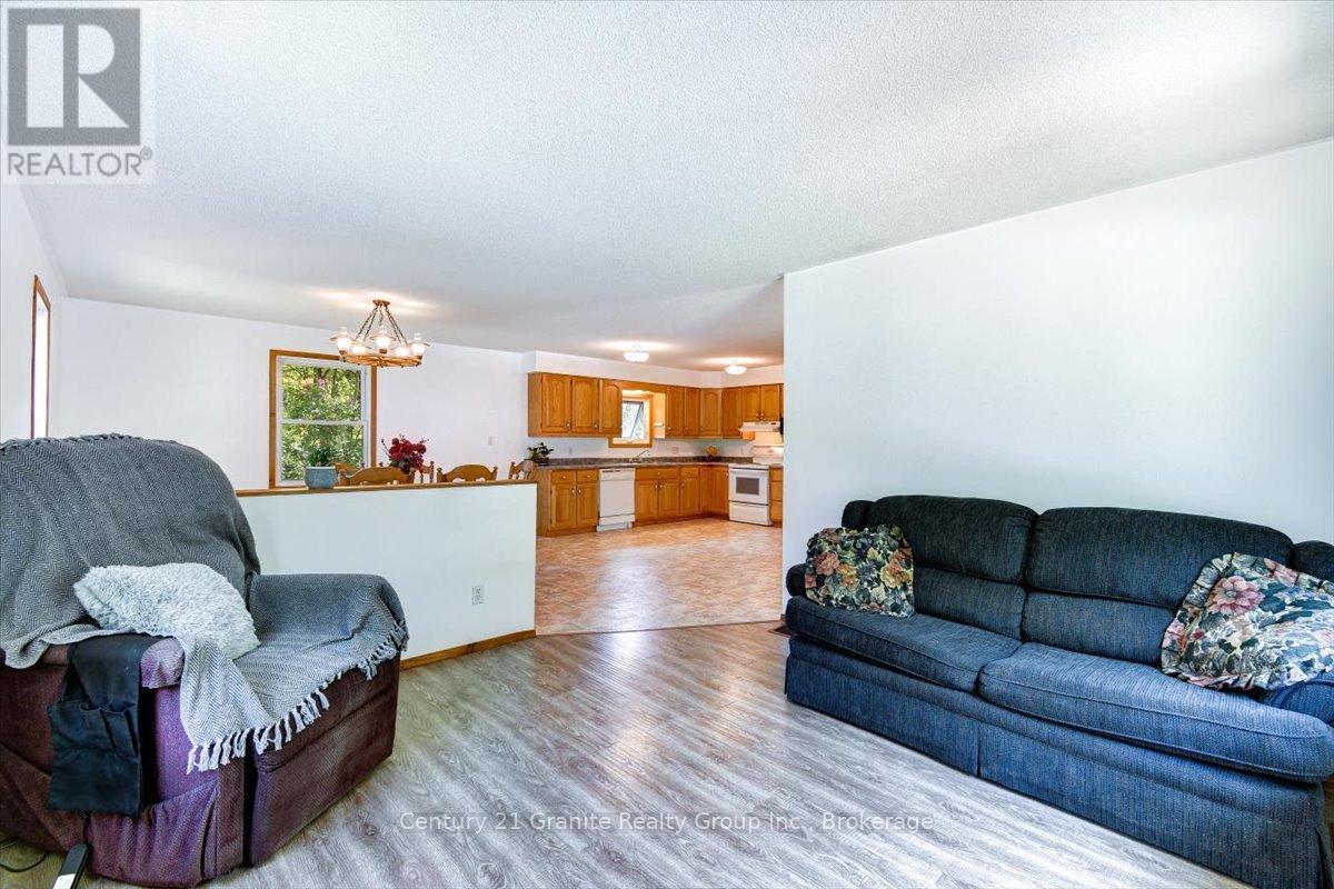 66 Hastings Street S, Bancroft (Bancroft Ward), Ontario  K0L 1C0 - Photo 12 - X13706450