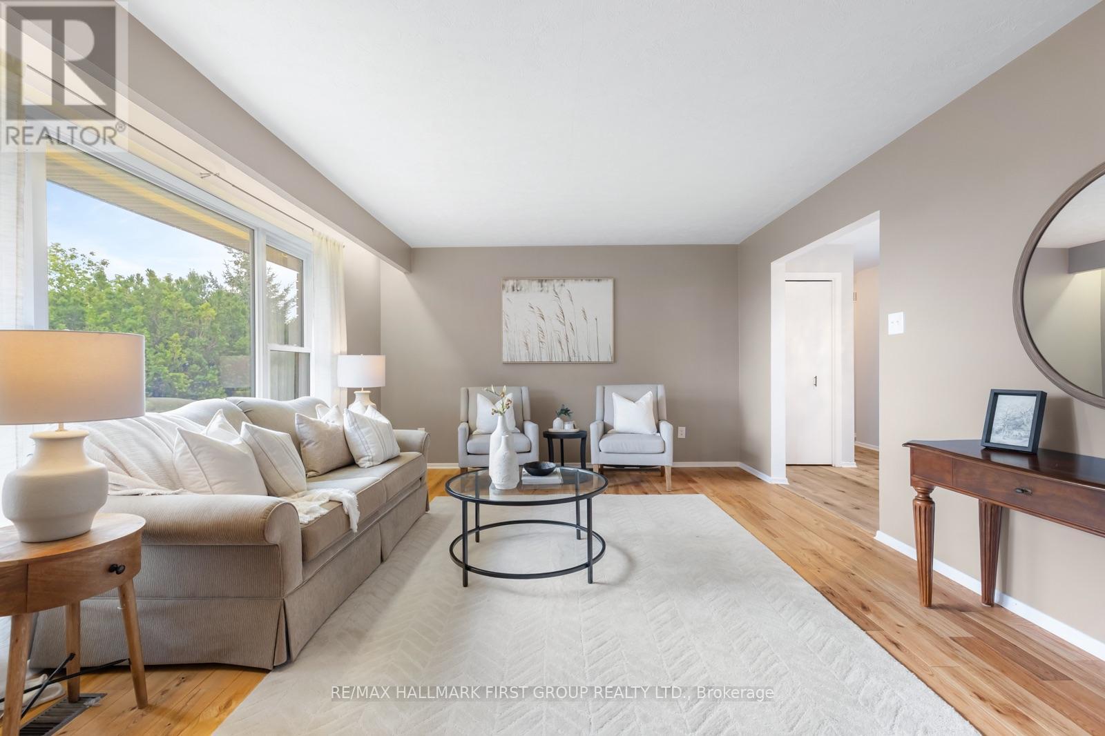1551 Cherryhill Road, Peterborough (Monaghan Ward 2), Ontario  K9K 1A7 - Photo 4 - X13706538