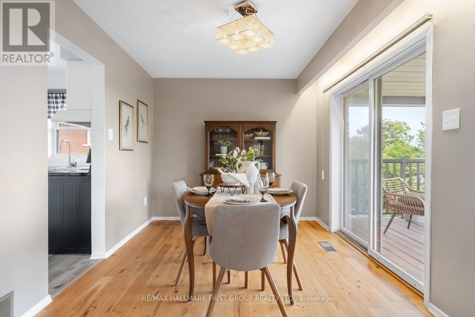 1551 Cherryhill Road, Peterborough (Monaghan Ward 2), Ontario  K9K 1A7 - Photo 6 - X13706538