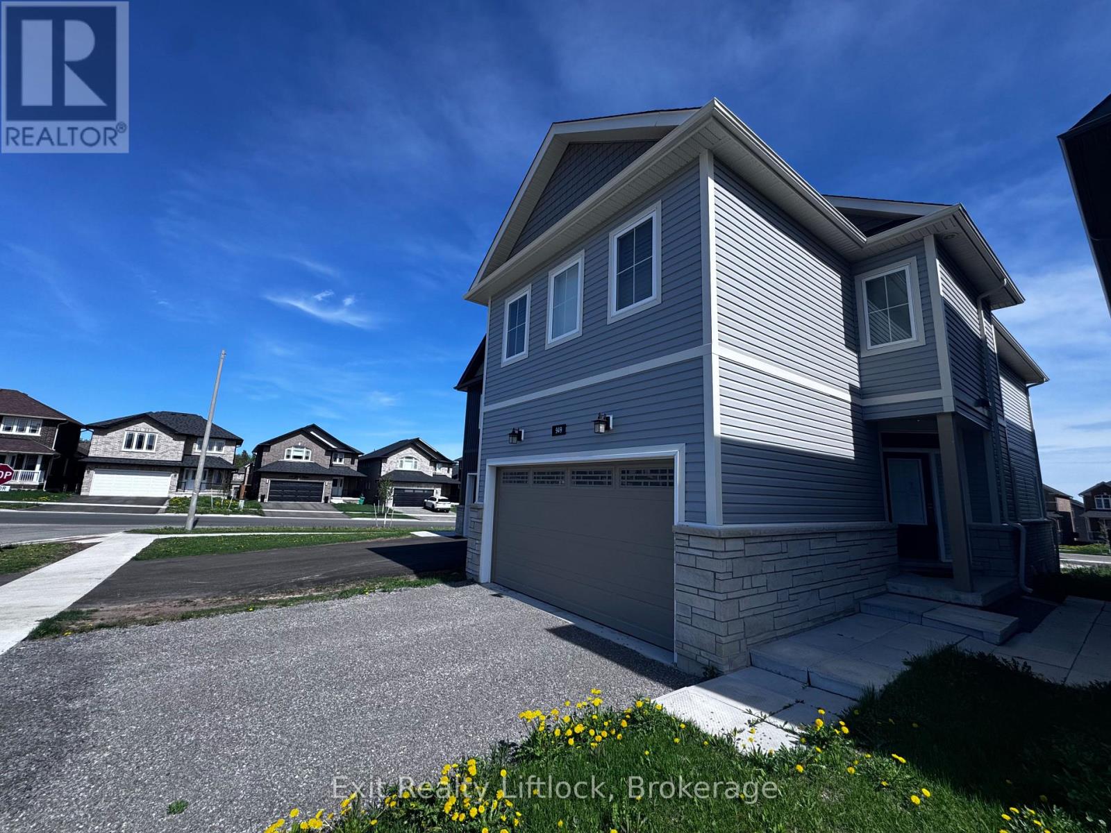 949 Bamford Terrace, Peterborough (Monaghan Ward 2), Ontario  K9K 0H1 - Photo 2 - X13707060