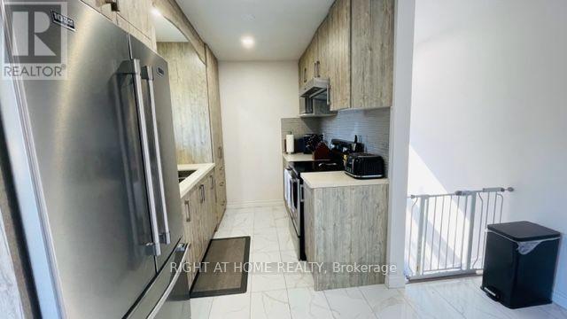 251 Mill Street N, Clarington (Newcastle), Ontario  L1B 1J3 - Photo 6 - E13706952