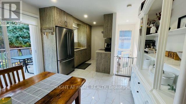 251 Mill Street N, Clarington (Newcastle), Ontario  L1B 1J3 - Photo 7 - E13706952
