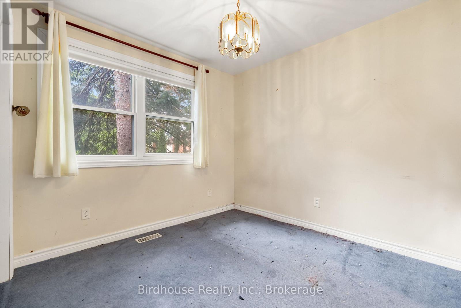 12 Mill Street, Kawartha Lakes (Lindsay), Ontario  K9V 2K8 - Photo 12 - X13707310
