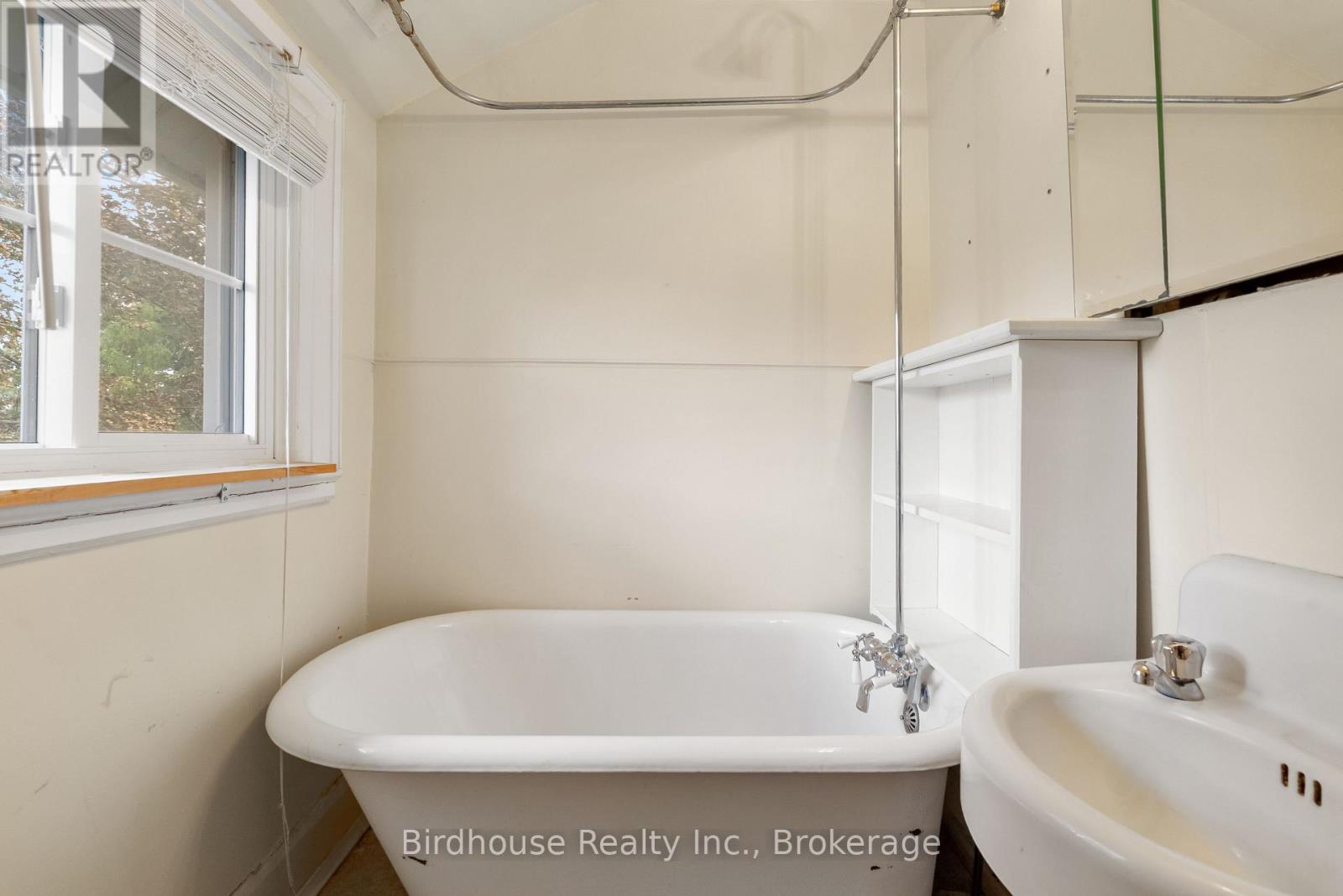 12 Mill Street, Kawartha Lakes (Lindsay), Ontario  K9V 2K8 - Photo 20 - X13707310