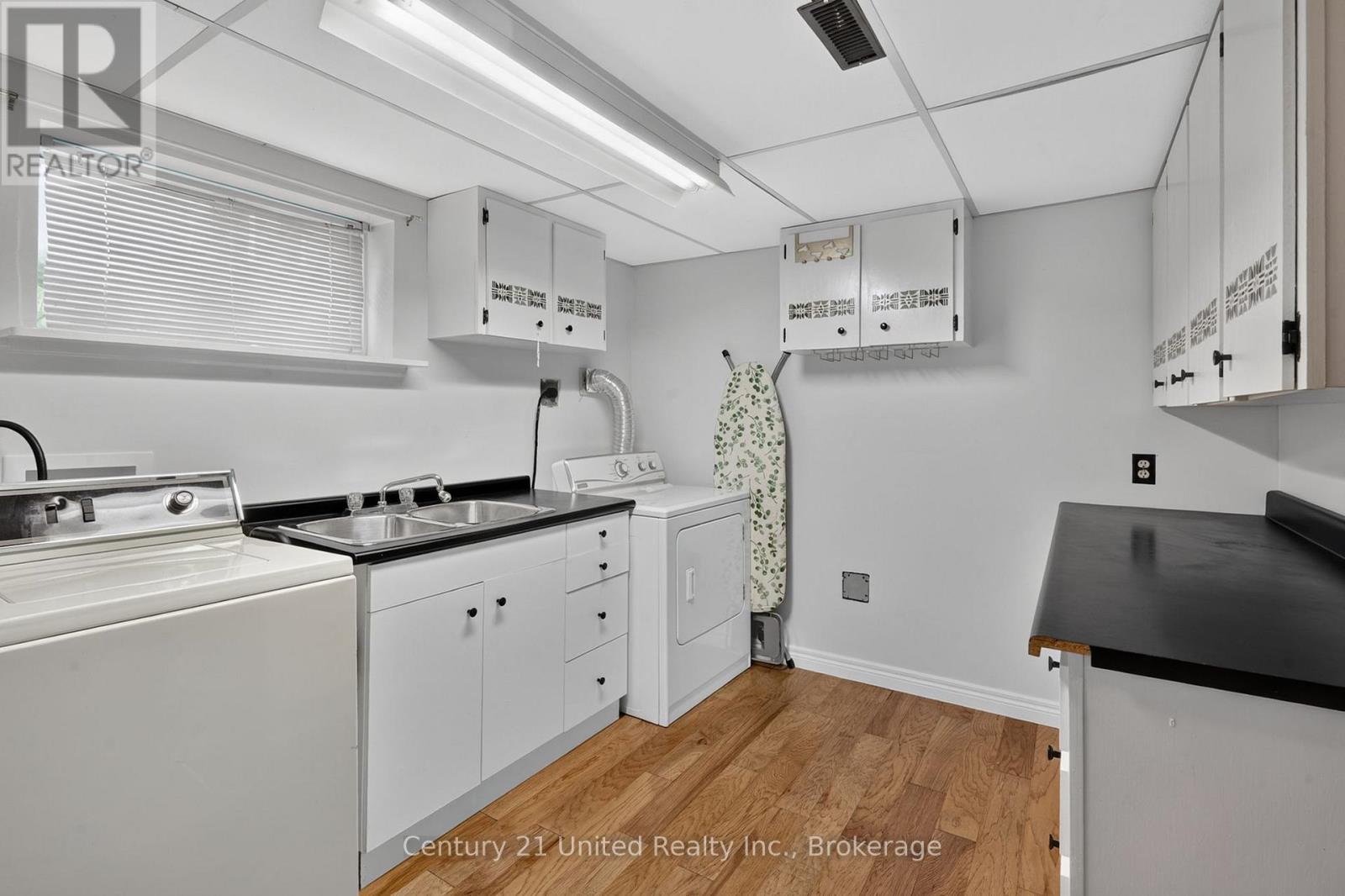 1696 Applewood Crescent, Peterborough (Monaghan Ward 2), Ontario  K9K 1N4 - Photo 25 - X13707412