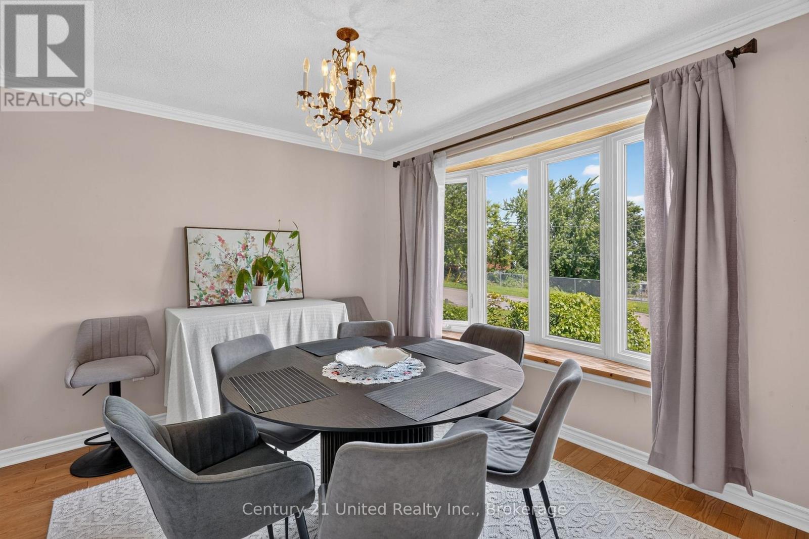 1696 Applewood Crescent, Peterborough (Monaghan Ward 2), Ontario  K9K 1N4 - Photo 5 - X13707412