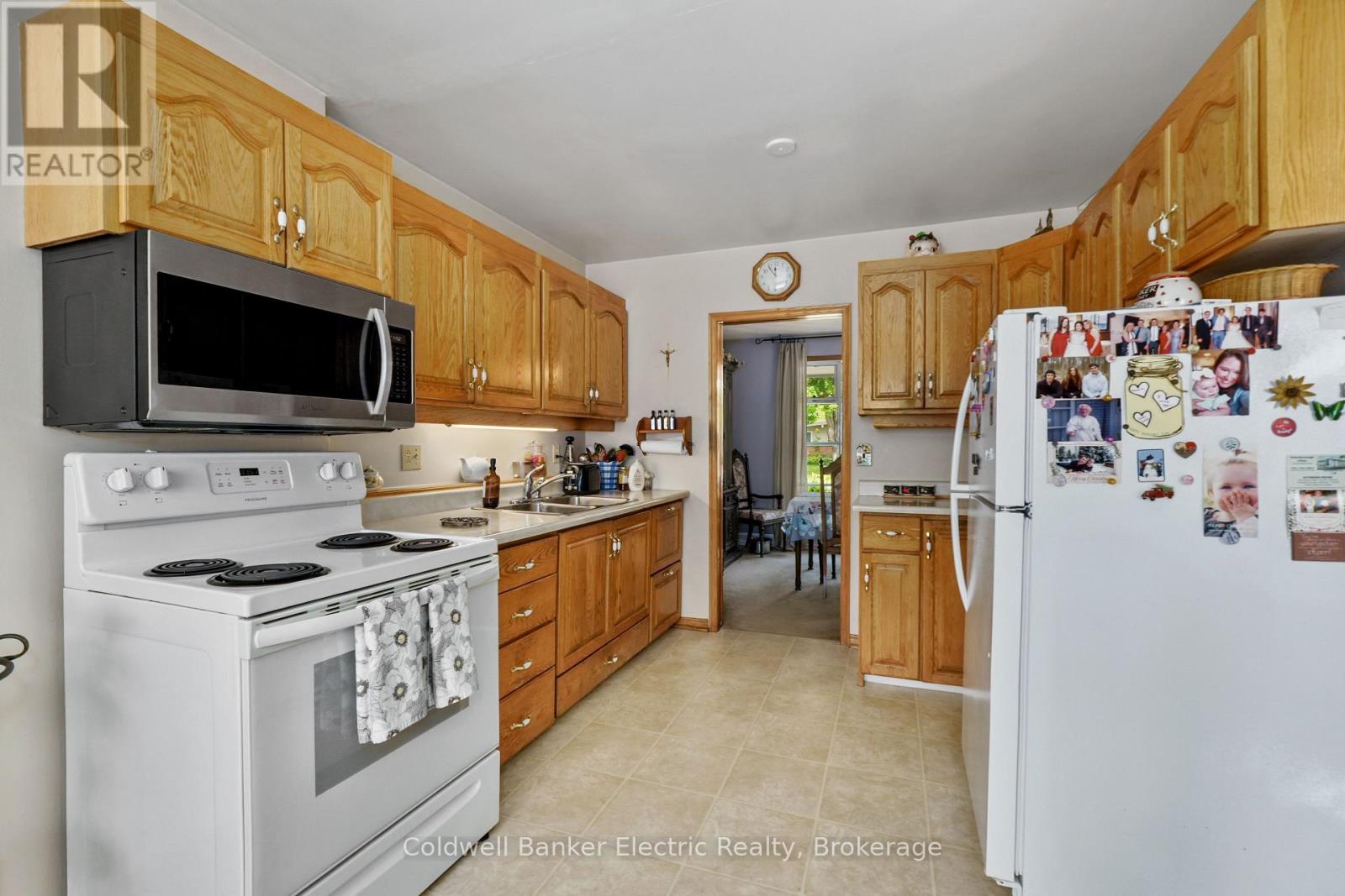 1219 Edmison Drive, Peterborough (Northcrest Ward 5), Ontario  K9H 6V2 - Photo 11 - X13707650