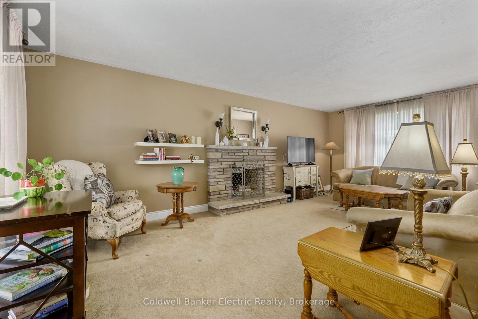 1219 Edmison Drive, Peterborough (Northcrest Ward 5), Ontario  K9H 6V2 - Photo 6 - X13707650