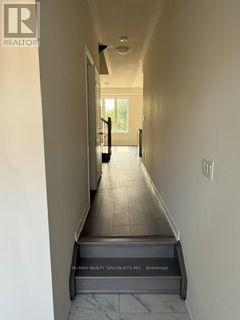 67 Watts Mews, Kawartha Lakes (Lindsay), Ontario  K9V 5Z5 - Photo 3 - X13707654