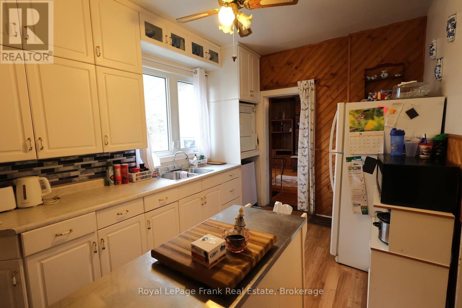 294 Parkhill Road W, Peterborough (Northcrest Ward 5), Ontario  K9H 3H7 - Photo 9 - X13692934