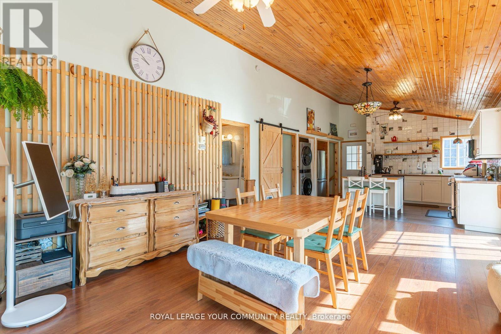 3895 Loop Road, Dysart Et Al (Harcourt), Ontario  K0L 1X0 - Photo 39 - X13708468