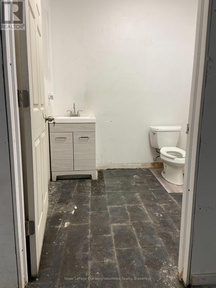13 - 1135 Lansdowne Street W, Peterborough (Otonabee Ward 1), Ontario  K9J 7M2 - Photo 3 - X13708554