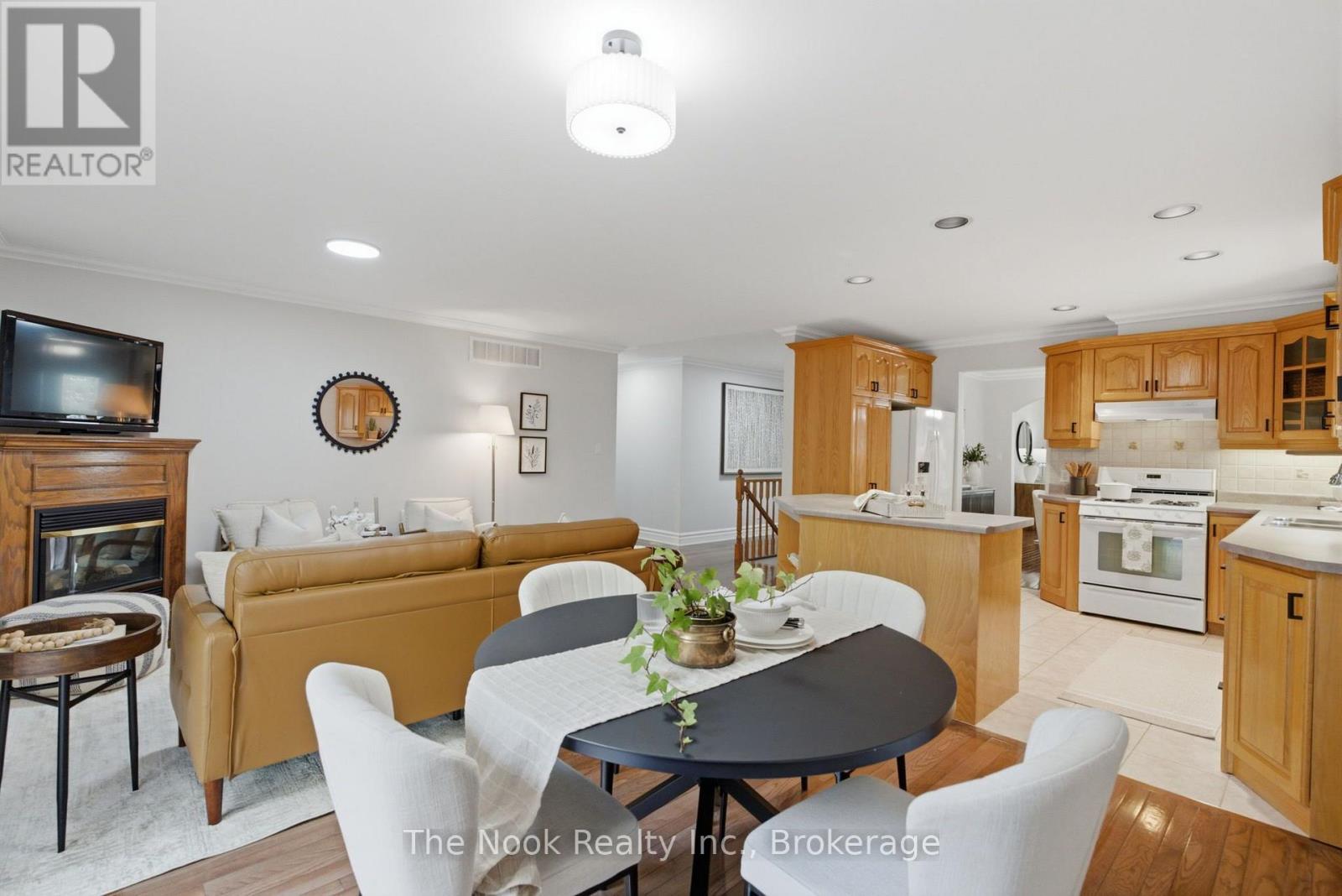 53 Eakins Court, Kawartha Lakes (Lindsay), Ontario  K9V 6J9 - Photo 19 - X13708994