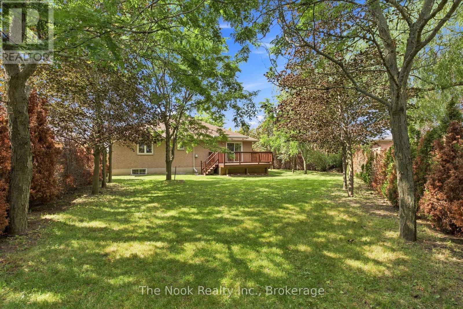 53 Eakins Court, Kawartha Lakes (Lindsay), Ontario  K9V 6J9 - Photo 4 - X13708994