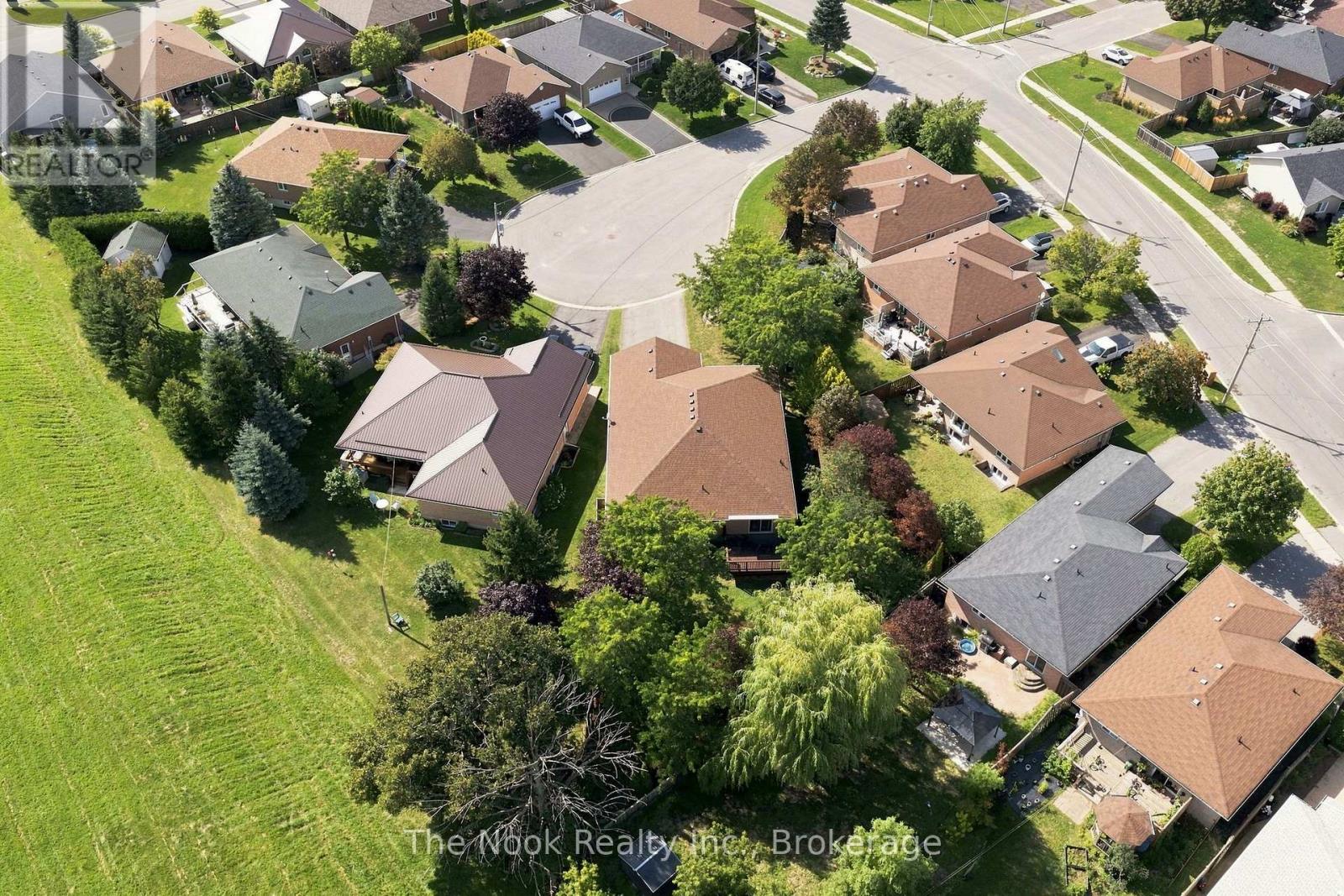 53 Eakins Court, Kawartha Lakes (Lindsay), Ontario  K9V 6J9 - Photo 41 - X13708994